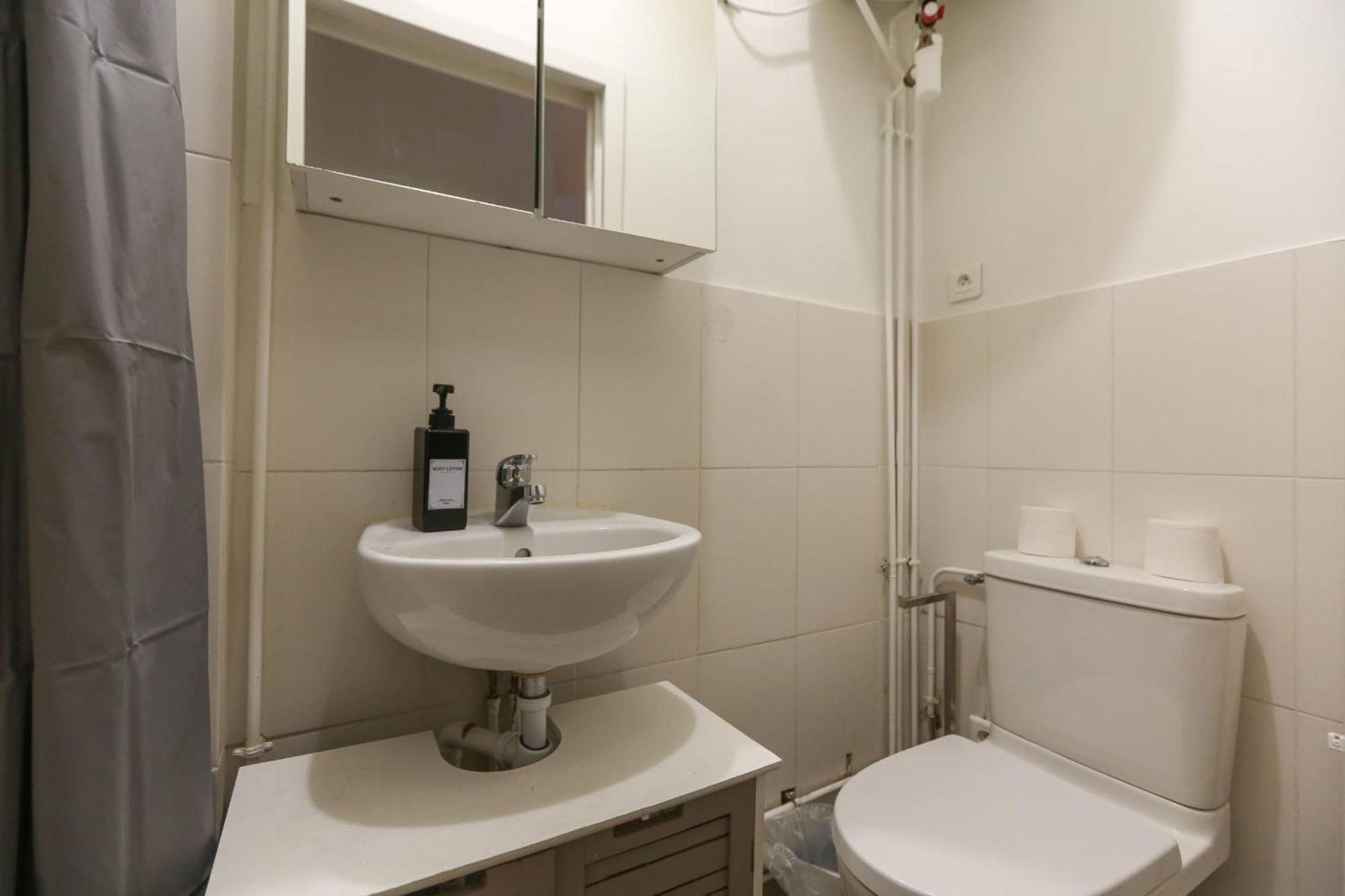Nice And Comfortable Studio Apartment 巴黎 外观 照片